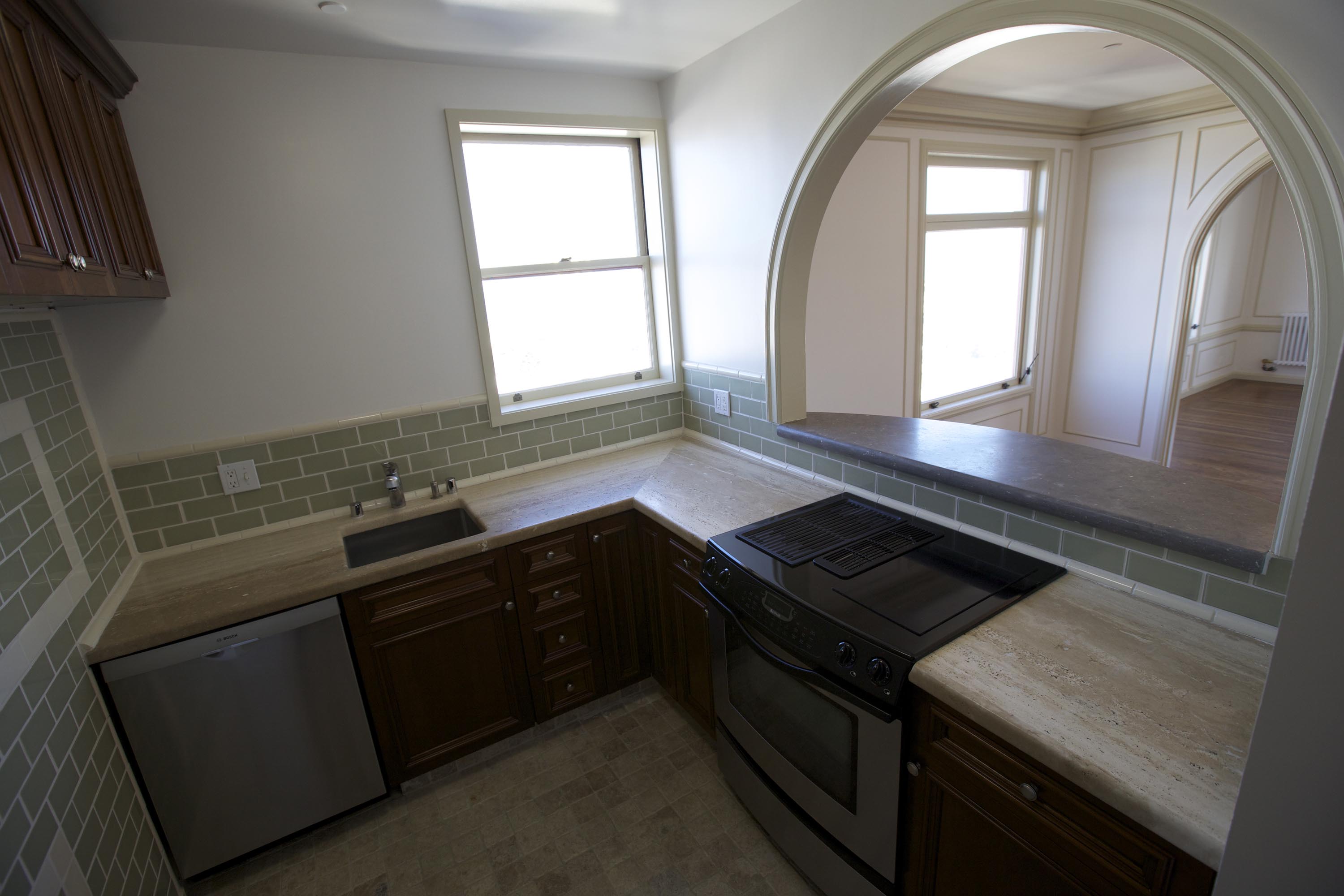 Apartment 902 at Bently Nob Hill