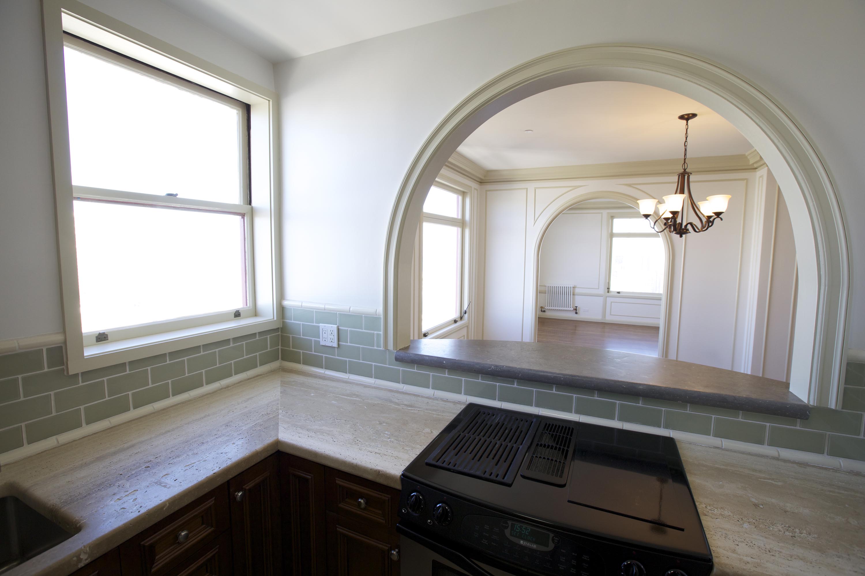 Apartment 902 at Bently Nob Hill