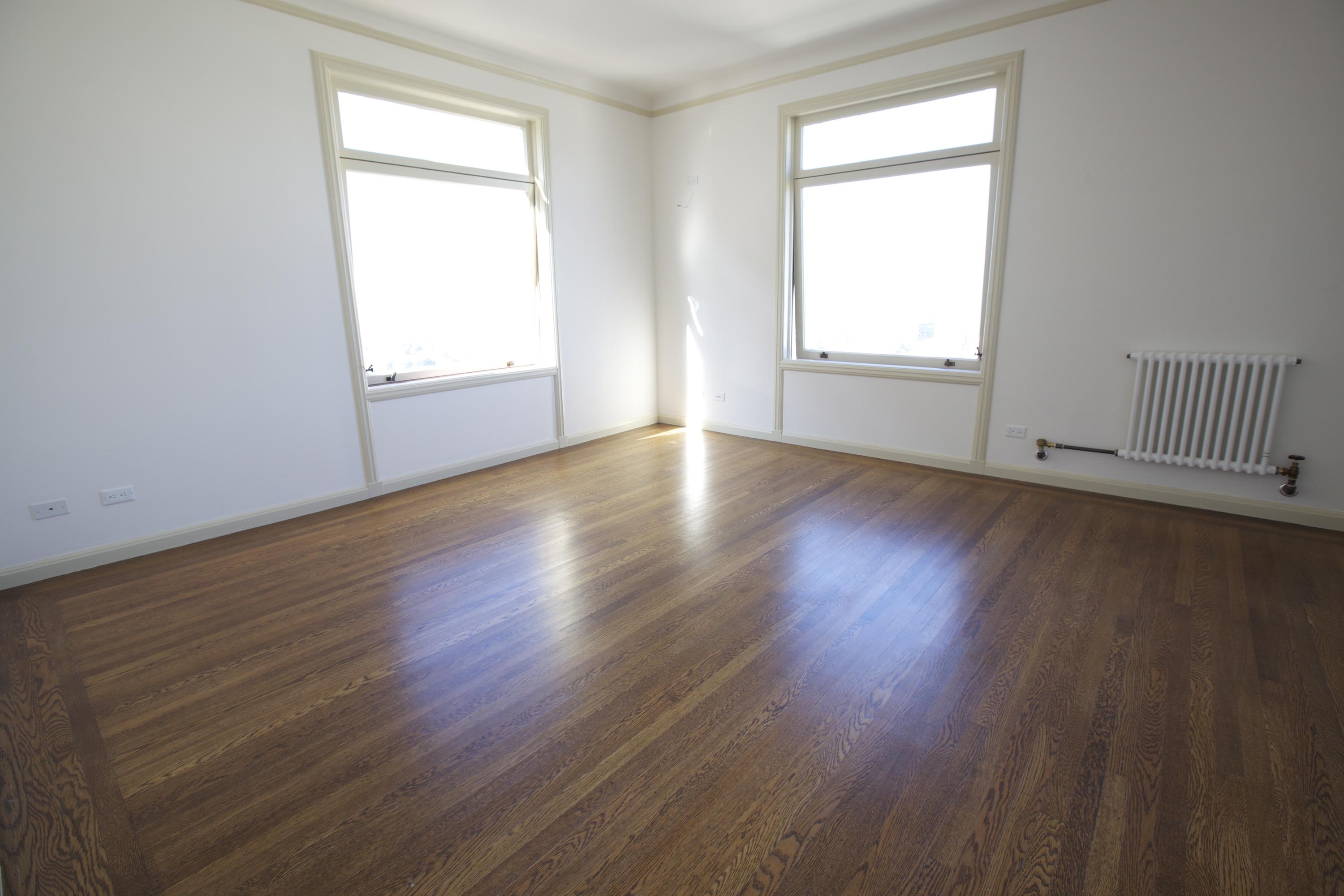 Apartment 902 at Bently Nob Hill
